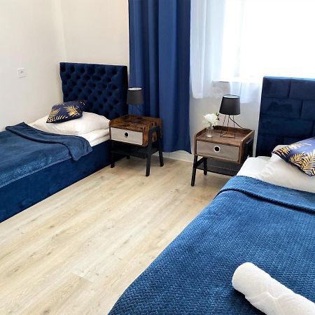 Apartament Midnight Blue Mielec Eksteriør billede