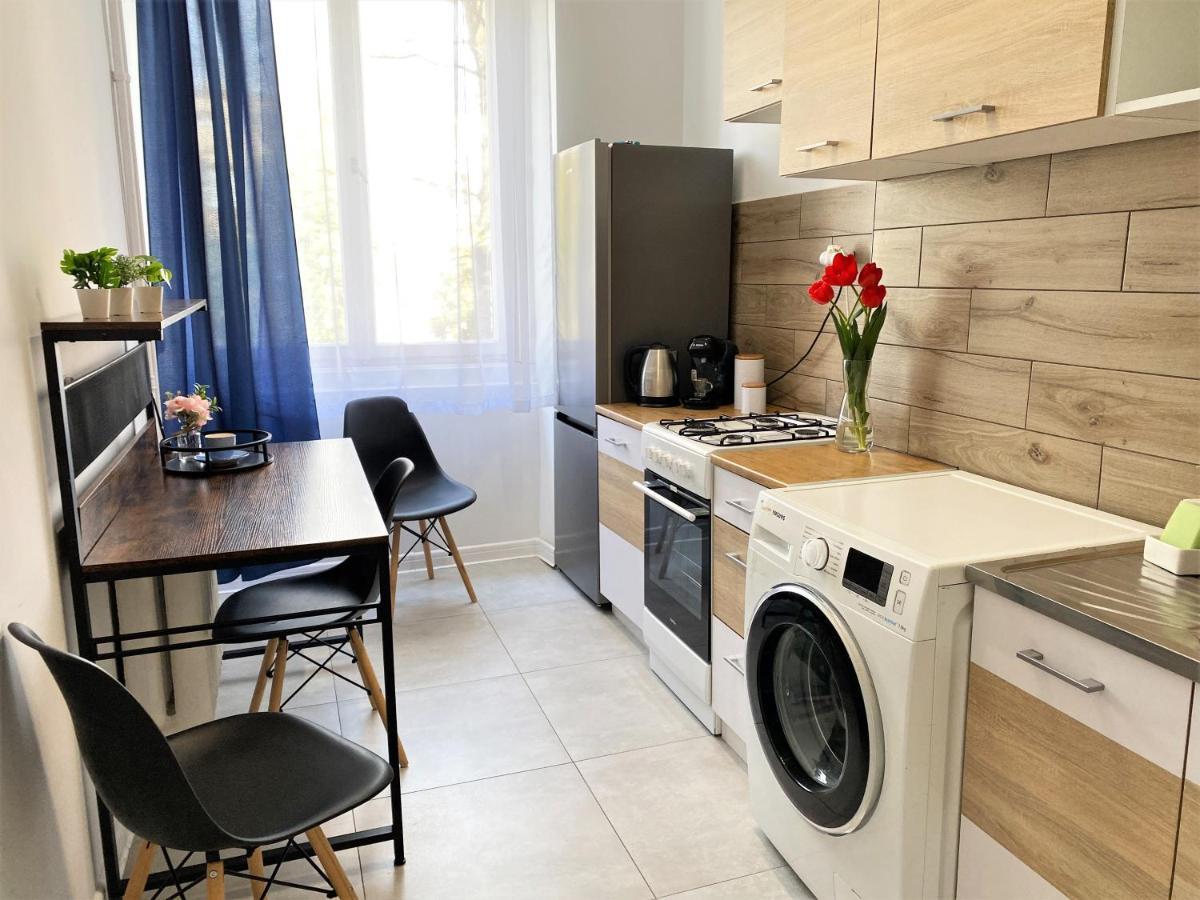 Apartament Midnight Blue Mielec Eksteriør billede